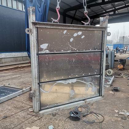 铝合金叠梁门图片2