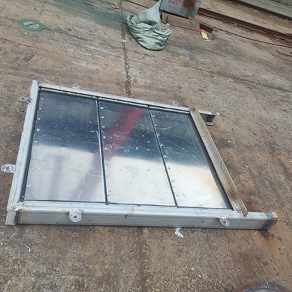 铝合金叠梁门图片3