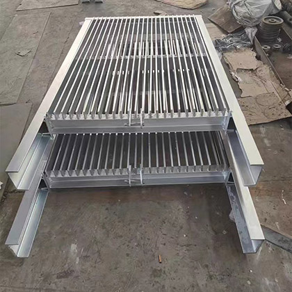 LWS型平面型钢拦污栅图片4